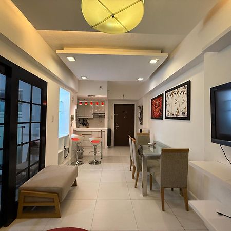 Luxury Condo At Forbeswood Parklane The Fort Bgc Makati City Kültér fotó