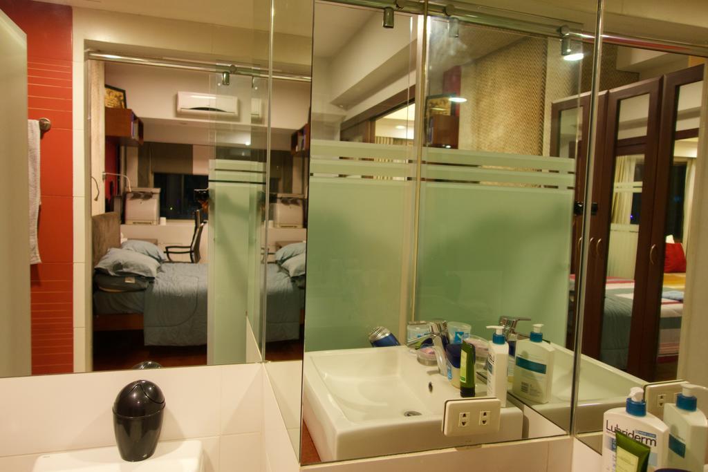 Luxury Condo At Forbeswood Parklane The Fort Bgc Makati City Szoba fotó