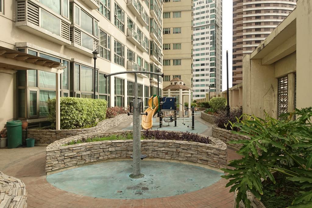 Luxury Condo At Forbeswood Parklane The Fort Bgc Makati City Kültér fotó