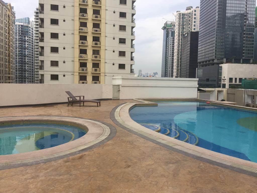 Luxury Condo At Forbeswood Parklane The Fort Bgc Makati City Kültér fotó